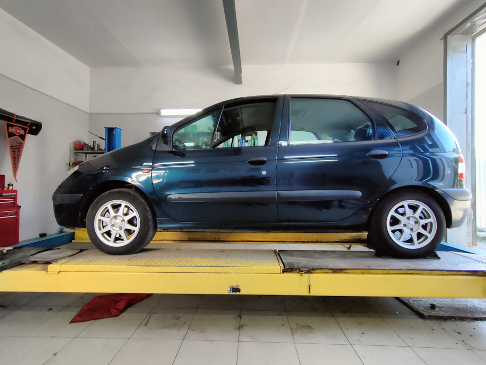 Обслуживание рычагов на scenic 1 — Renault Scenic I, 1,6 л, 2001 года ...