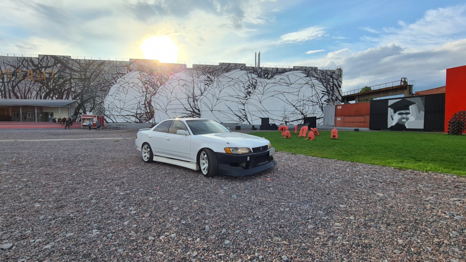 Фото в бортжурнале Toyota Mark II (90)