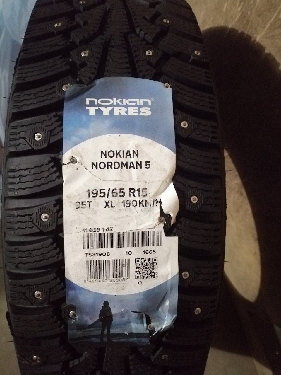 Зимние шипованные шины Nokian Nordman 5 195/65 R15 — BMW 5 series (E34 ...