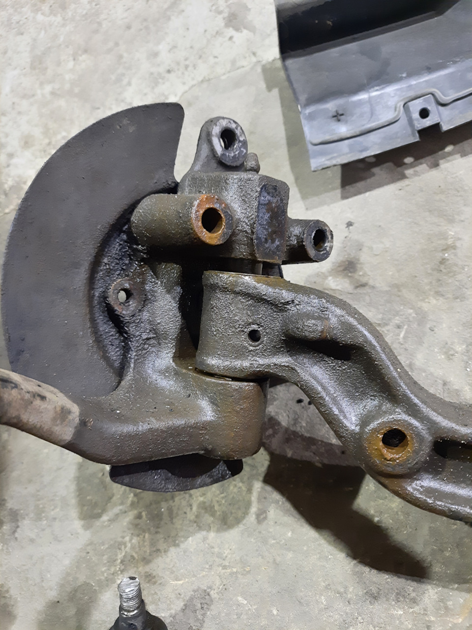 Замена передней балки — Mercedes-Benz T1, 2,9 л, 1992 года | своими ...