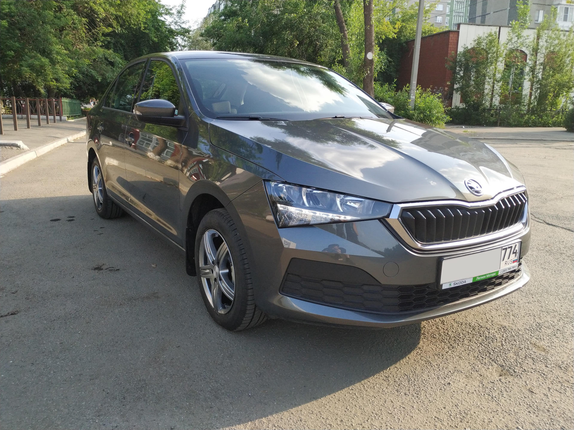 Новые тапки и мысли о зиме — Skoda Rapid (2G), 1,6 л., 2021 года ...