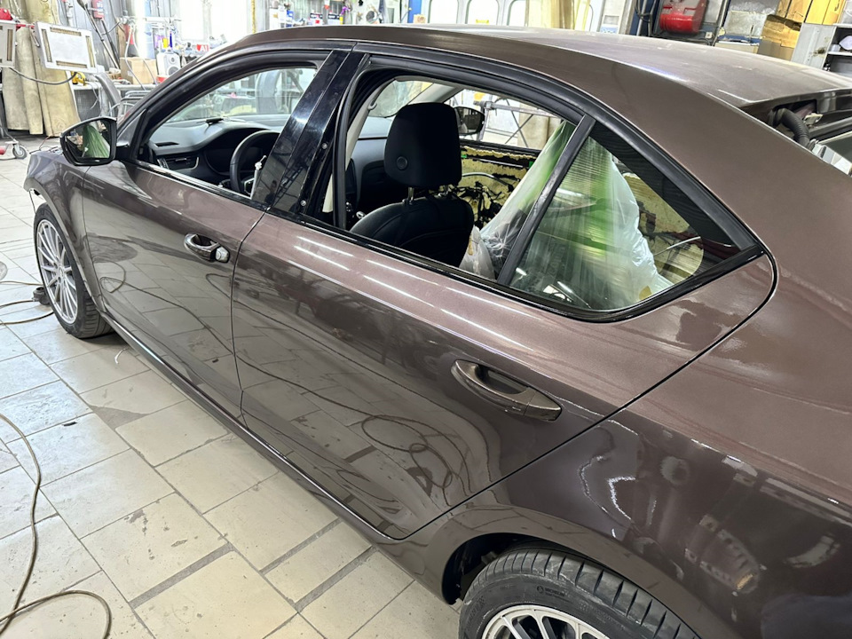 Черные глянцевые молдинги — Skoda Octavia A7 Mk3, 1,8 л, 2015 года ...