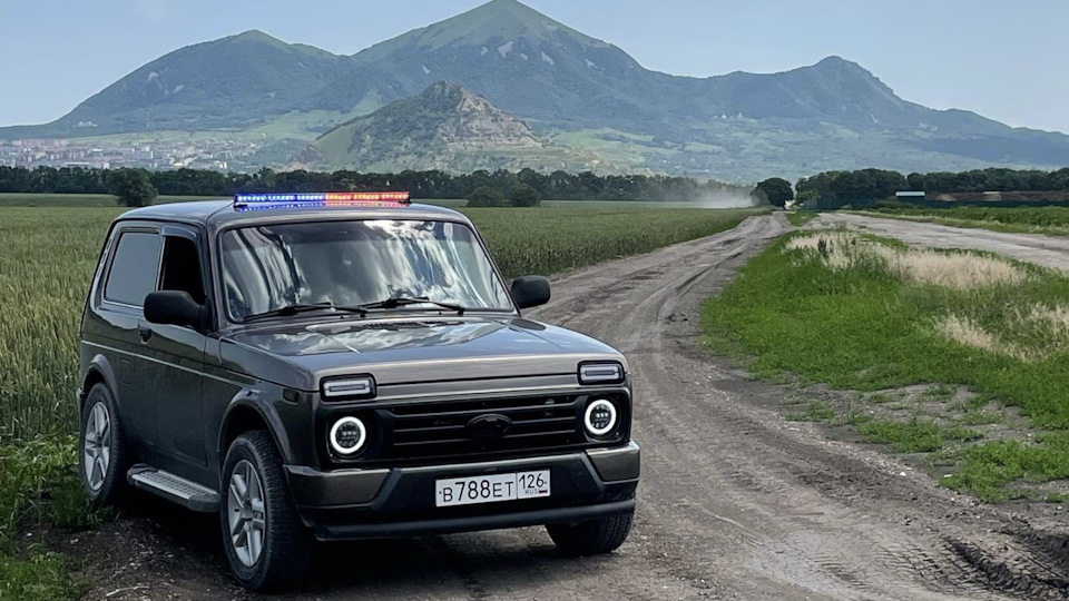 Бронированная "Нива" от Mansory - DRIVE2