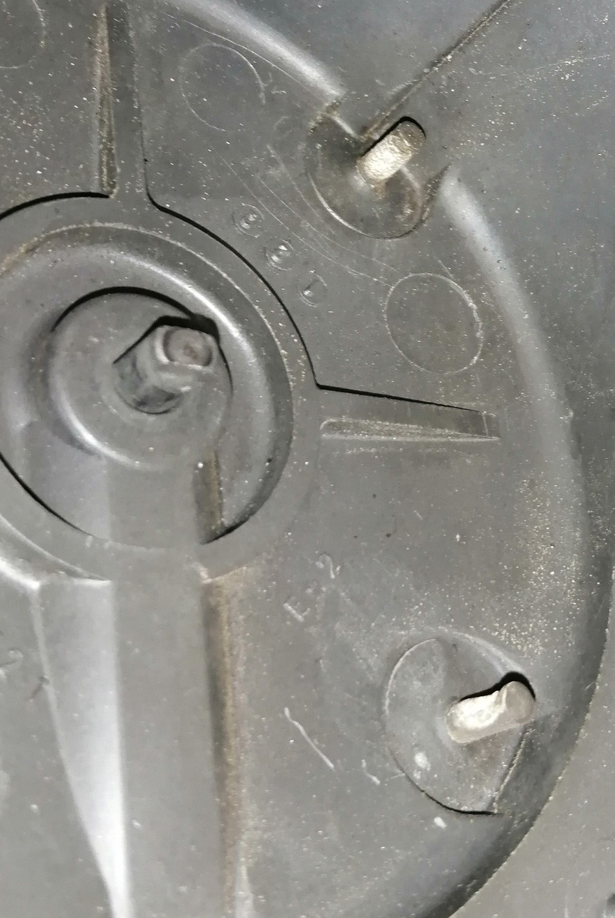 Замена крышки трамблера, бегунка, конденсатора. — Toyota Sprinter ...