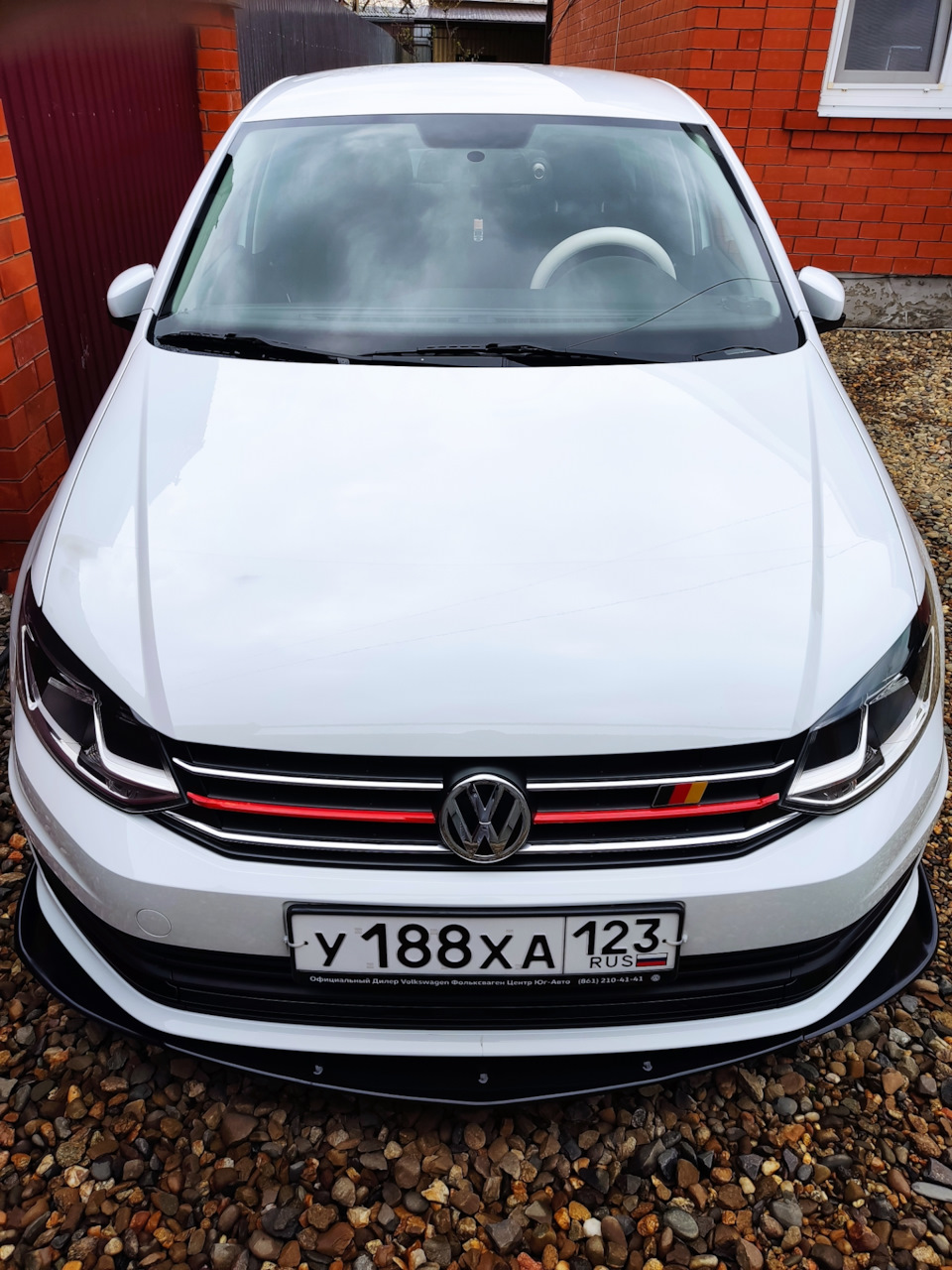 Сплиттер переднего бампера VW Polo — Volkswagen Polo Sedan, 1,6 л, 2019  года | тюнинг | DRIVE2