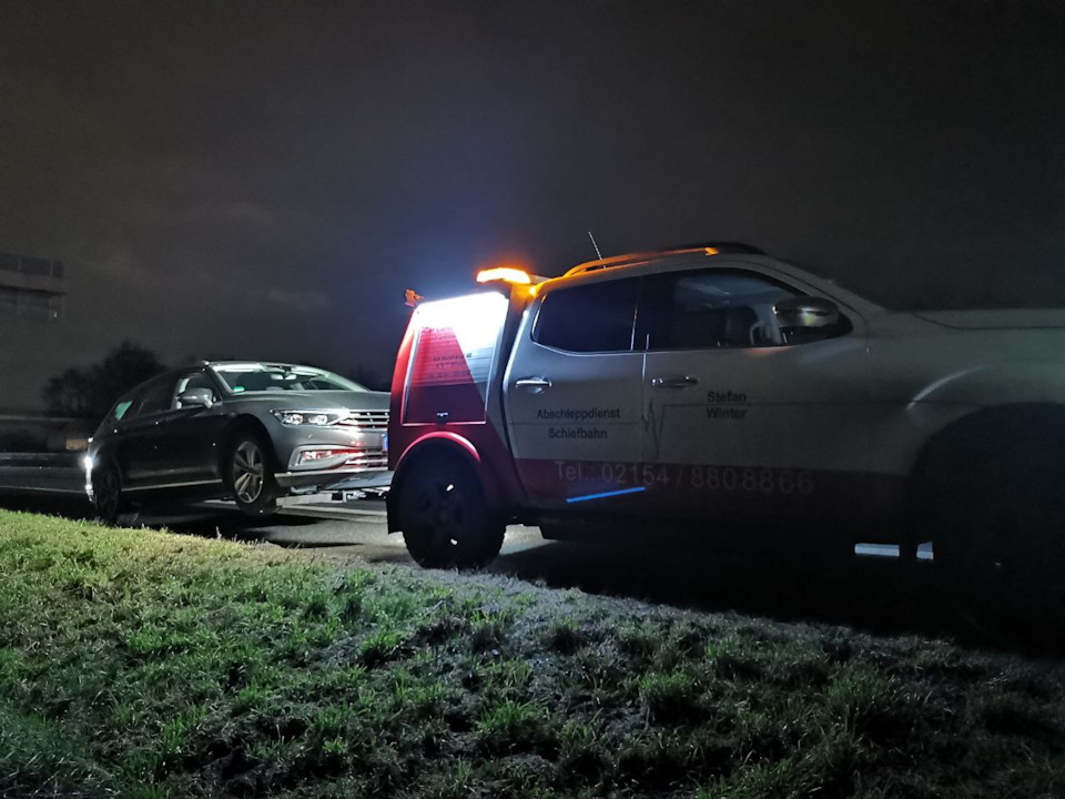 Фото в бортжурнале Volkswagen Passat Variant (B8)