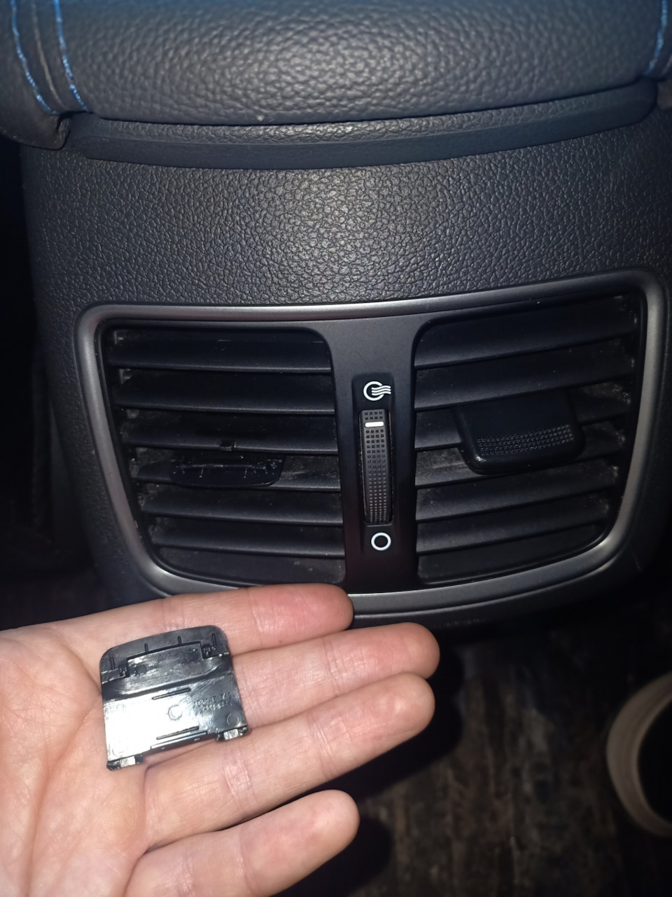 Не большая поломка — Hyundai Tucson (TL), 2 л, 2018 года | просто так ...