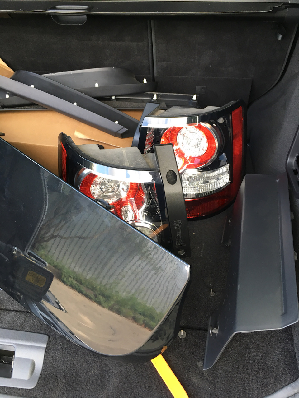Фото в бортжурнале Land Rover Range Rover Sport (1G)