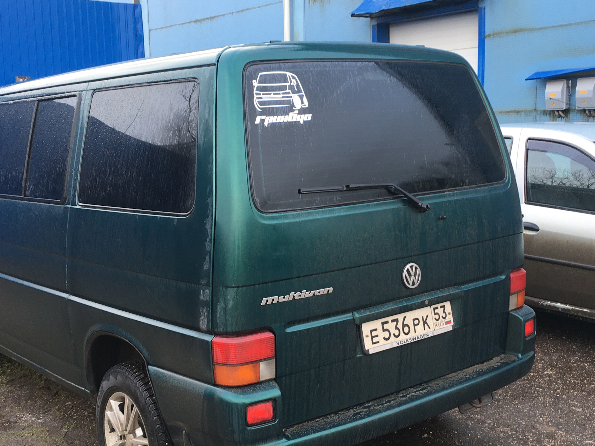 T 4. T 4. 2 1. Т-4 фольксваген-т4. Фольксваген транспортер т4 2003.