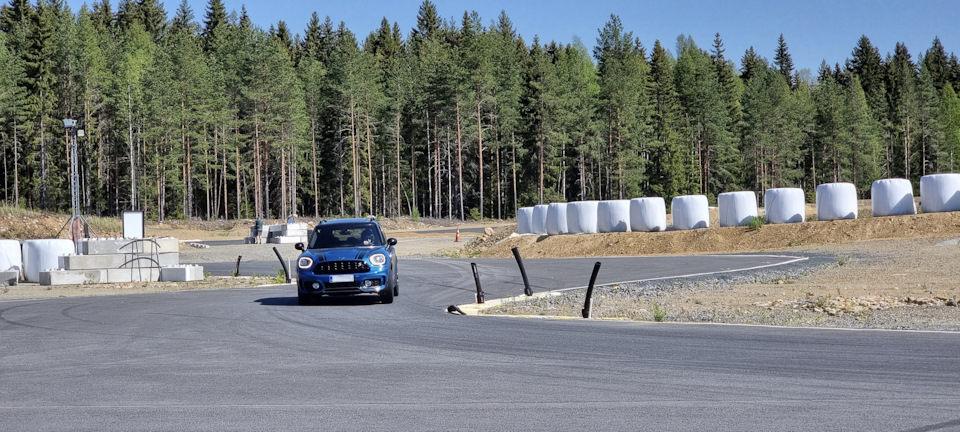 Daytona Circuit трек-день — MINI Countryman (2G), 1,5 л., 2018 года ...