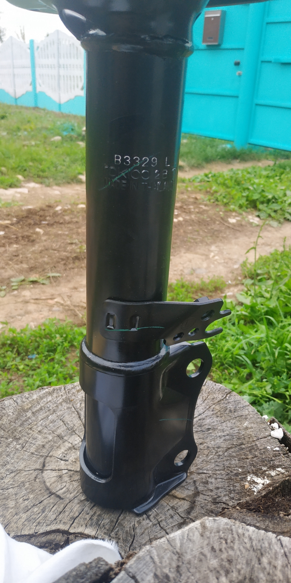 B3329 СТОЙКА /GAS/ TOKICO | Запчасти на DRIVE2