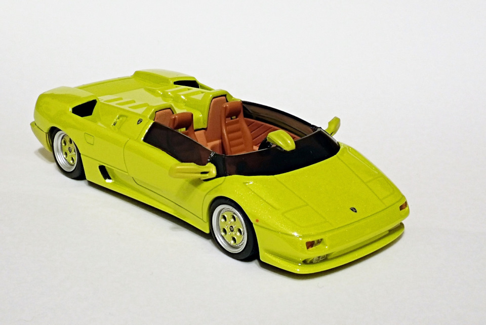 lamborghini diablo diecast