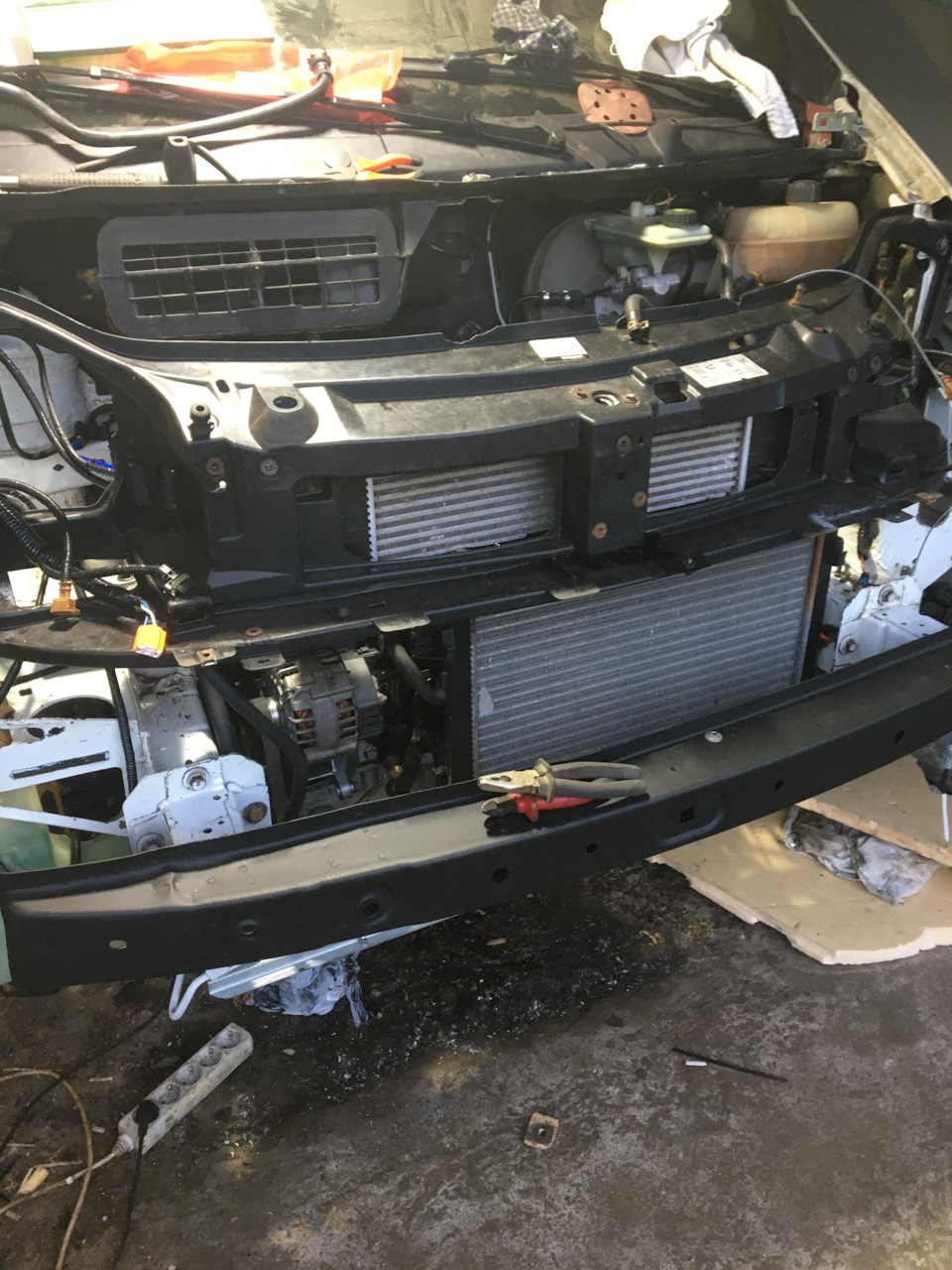 Нет питания на топливный насос — Opel Vivaro (1G), 1,9 л., 2002 года ...