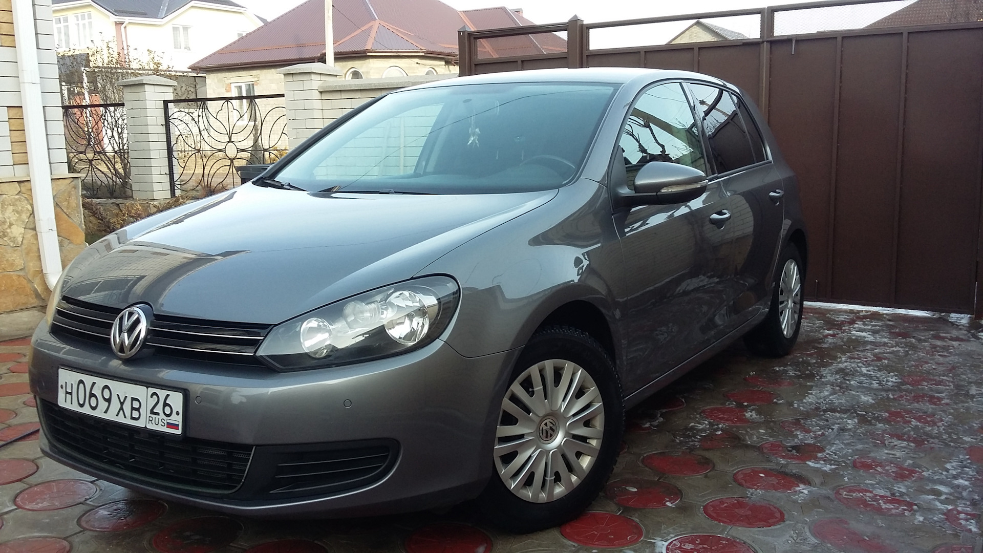 Volkswagen Golf Mk6 1.4 бензиновый 2009 | Серый немец на DRIVE2