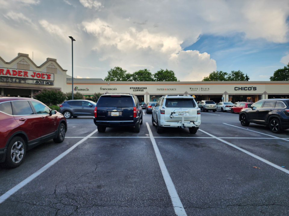 Suburban vs 4 Runner — Chevrolet Suburban (11G), 5,3 л, 2010 года ...