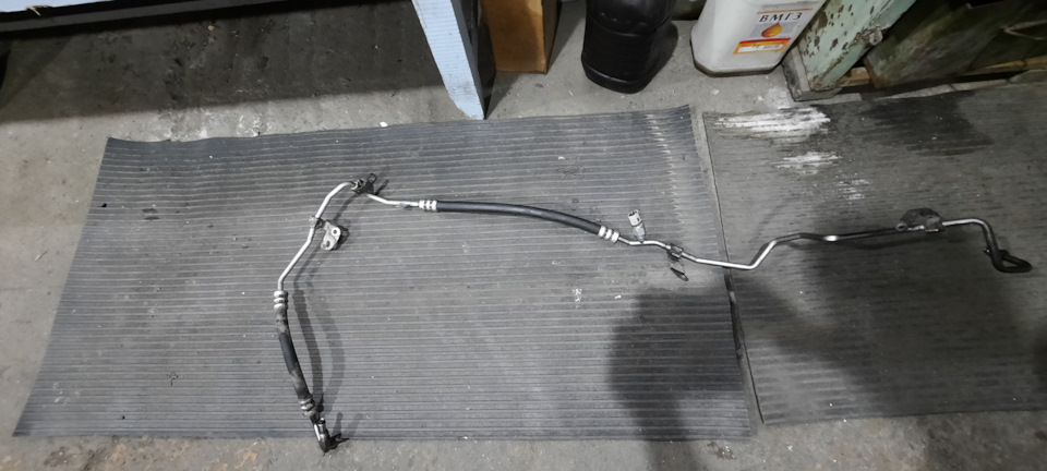 Трубка ГУР 497208994R — Renault Duster (1G), 2 л, 2014 года | запчасти ...
