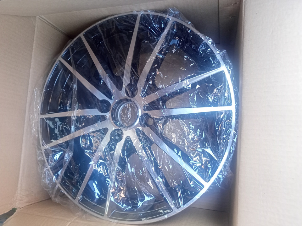 Диски — Hyundai Solaris (2G), 1,6 л, 2021 года | колёсные диски | DRIVE2