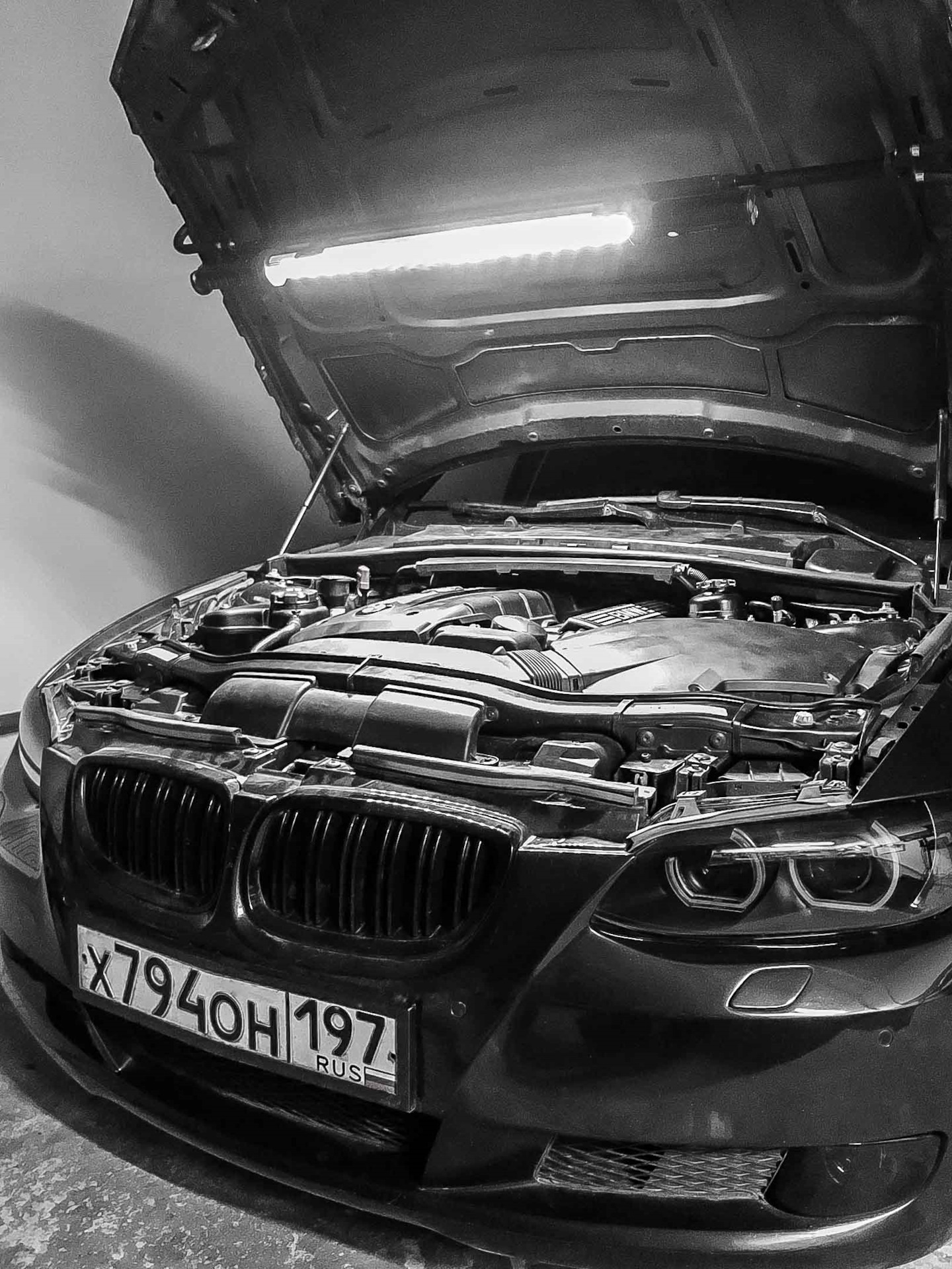 Лампа Инспекционная для освещения моторного отсека — BMW 3 series Coupe ...