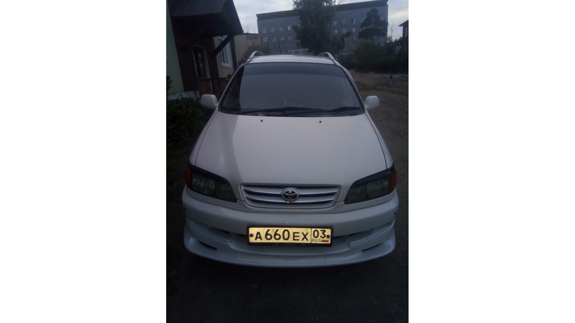 Toyota Ipsum (10) 2.0 бензиновый 1998 | Aero touring на DRIVE2