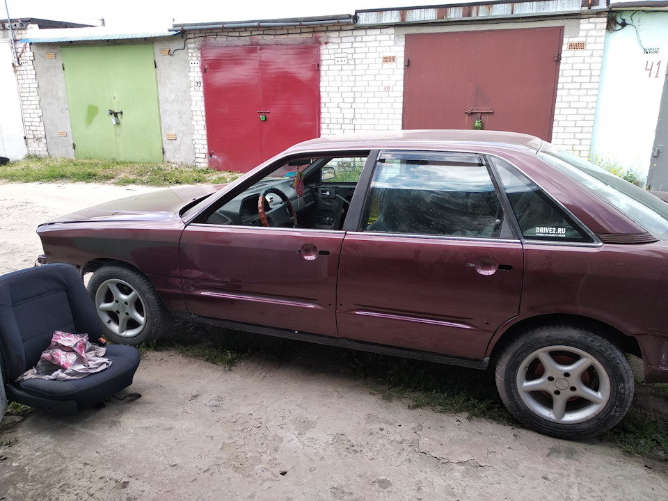 Фото в бортжурнале Audi 100 (C3)