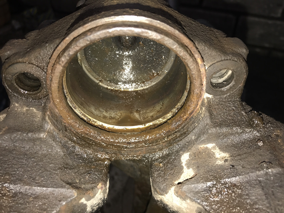 Тянет руль влево — Volkswagen Transporter T5, 2,5 л, 2005 года | визит ...