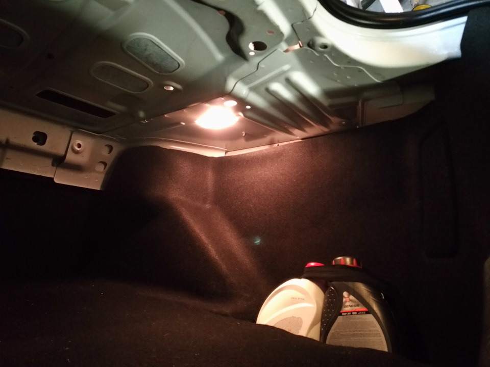 Подсветка багажника форд