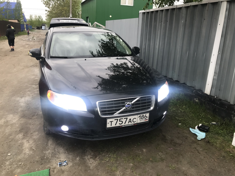 Лампа volvo s80