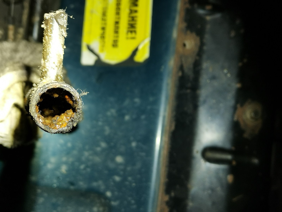 Ремонт системы отопления "Волги 3110" моего друга. — ГАЗ 31105, 2,3 л ...