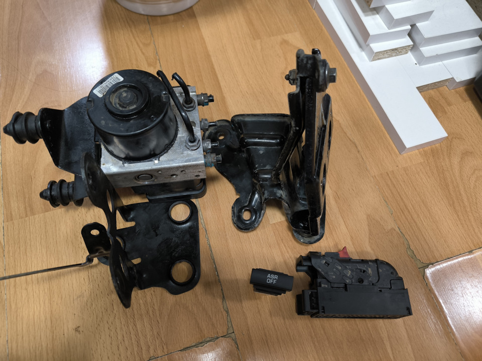 Установка ESP/замена шруса/восстановление амортизаторов/замена передних ...