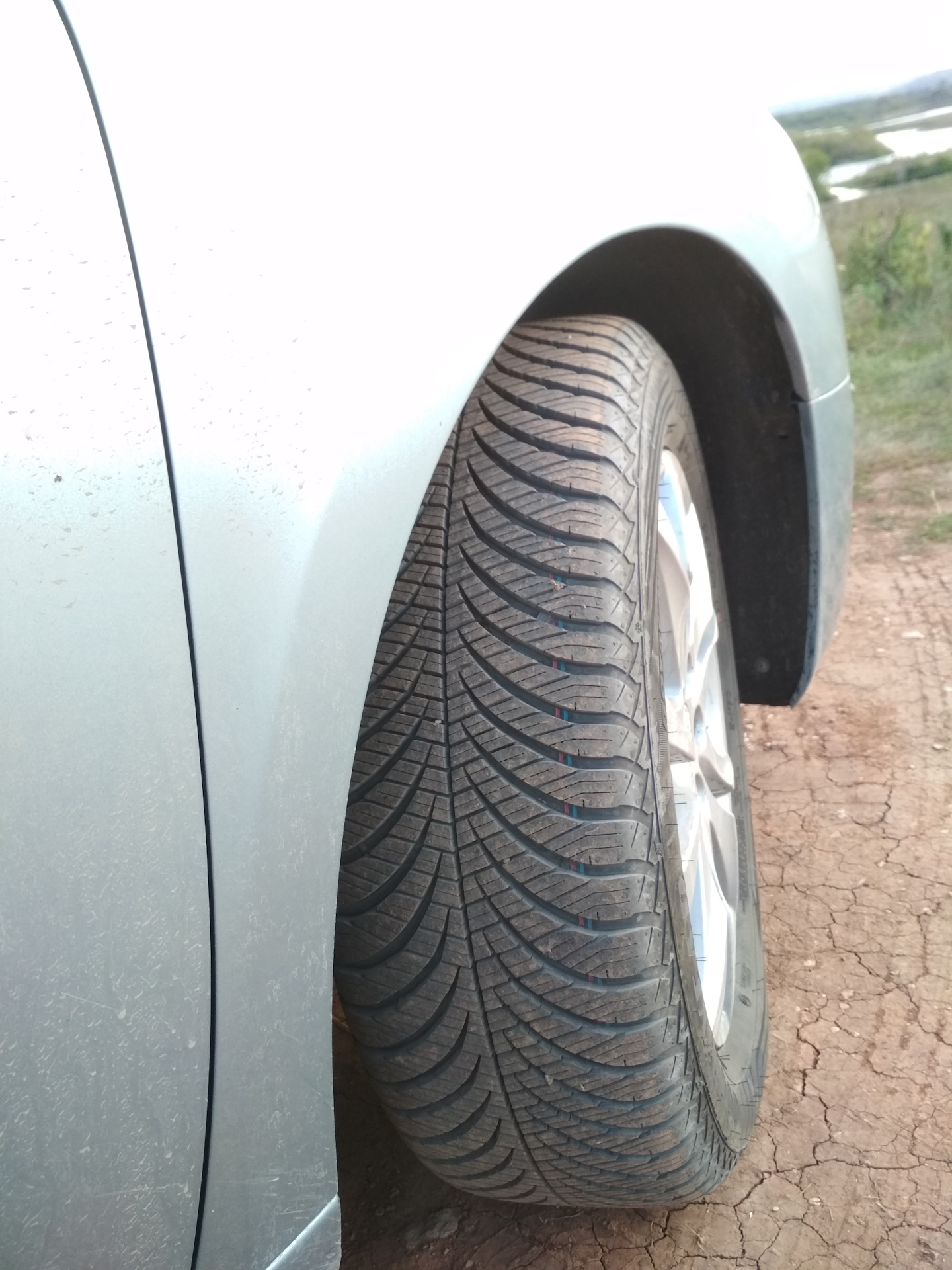 Goodyear vector 4seasons gen