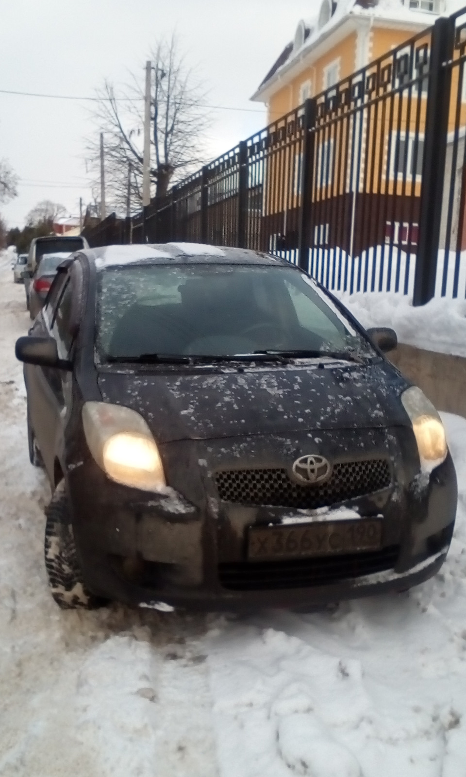 Новая подружка из проката toyota yaris — DRIVE2