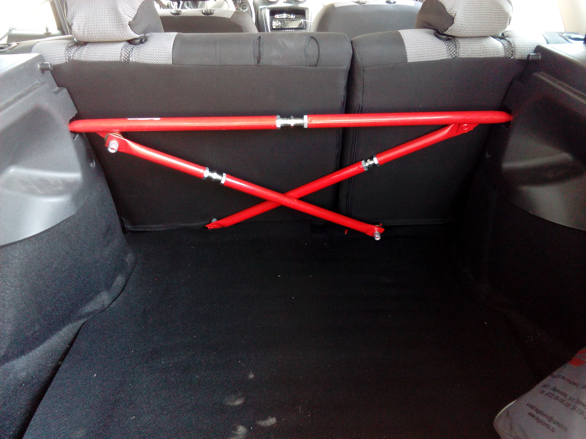 Усилитель кузова Автопродукт задний. — Lada Гранта лифтбек, 1,6 л, 2017 ...