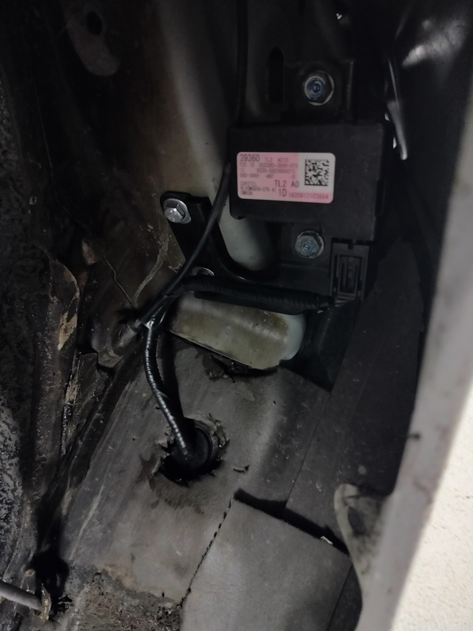 5 <img src= — Honda Accord (8G)