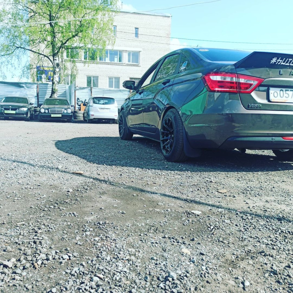 Фото в бортжурнале Lada Vesta SW Cross (1G)