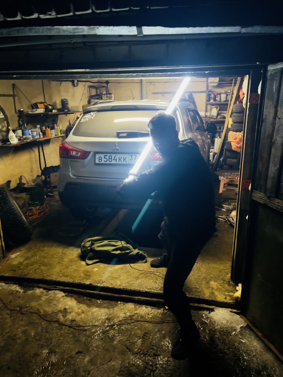 Замена ушастых сайлентблоков задних рычагов — Mitsubishi Lancer X, 1,8 ...