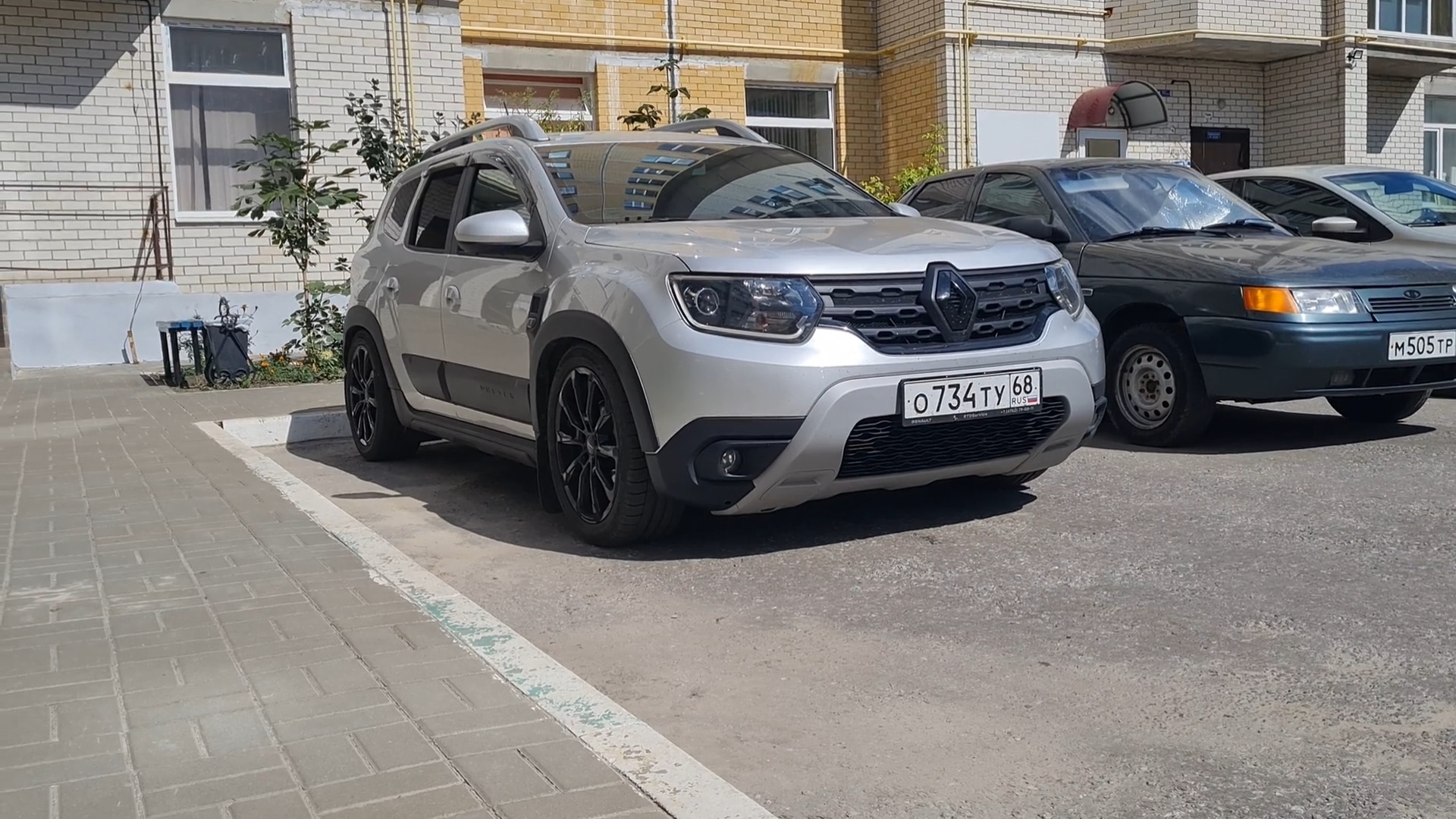 Продажа Renault Duster (2G) 2021 (бензин, МКПП) — с историей обслуживания —  DRIVE2.RU