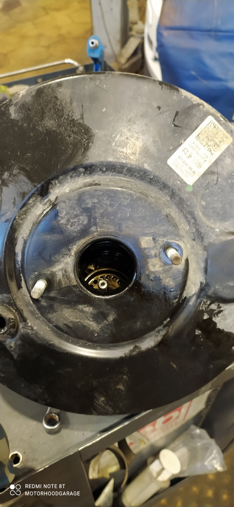 Tiguan 2.0 tsi жёсткая педаль тормоза и малый ход педали… — DRIVE2