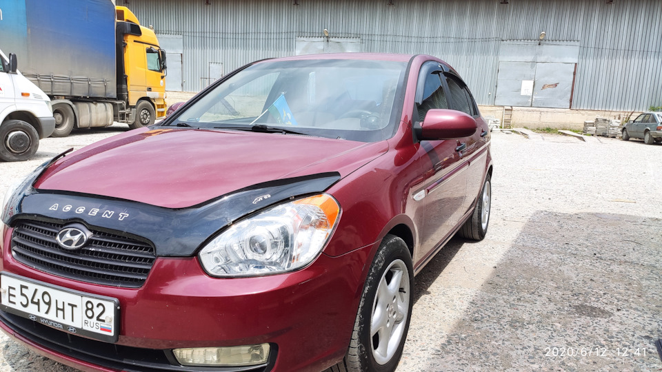 Hyundai Accent (3G) 1.5 дизельный 2007 1.5 БАРА НАД ЗЕМЛЁЙ на DRIVE2