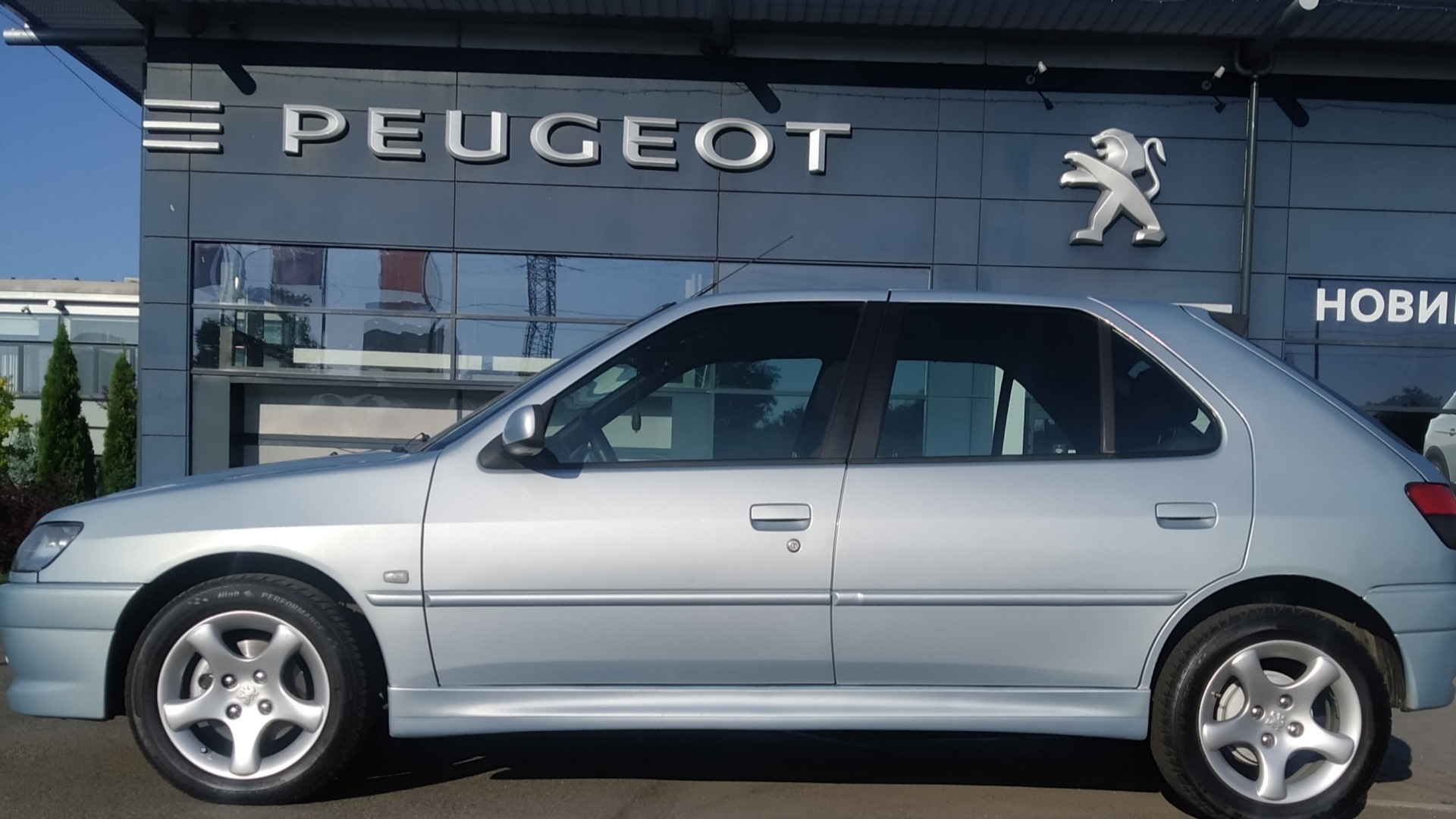 Peugeot 306 1.8 бензиновый 1999 | #Редкое облако Франции!# на DRIVE2