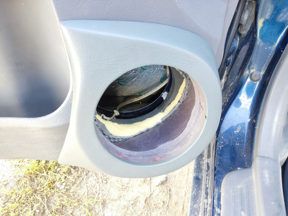 Подиумы под 16 динамики — Hyundai Accent (2G), 1,5 л, 2007 года ...