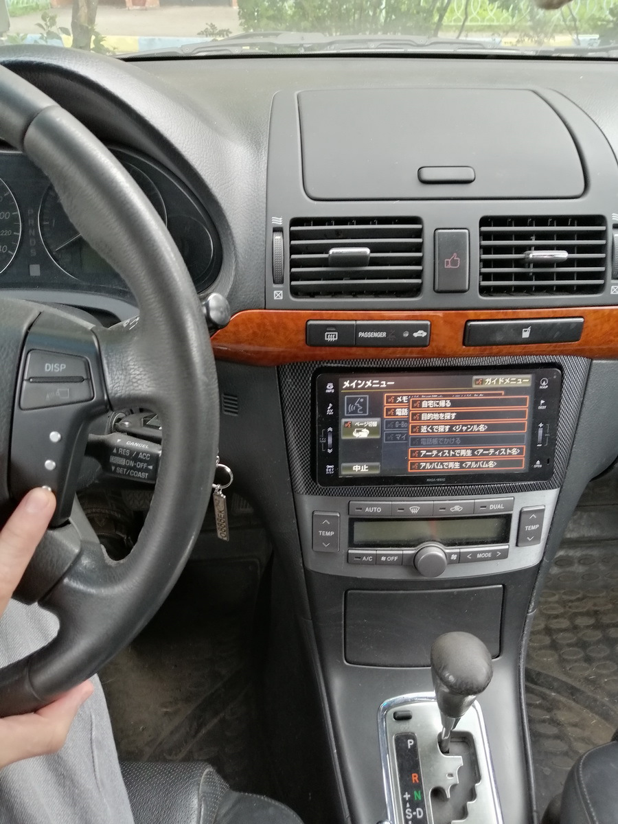 Как снять магнитолу авенсис т250