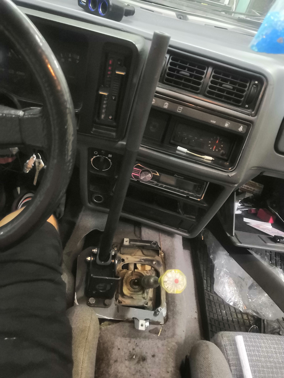 Установка гидро ручника — Ford Sierra, 2,9 л, 1998 года | тюнинг | DRIVE2