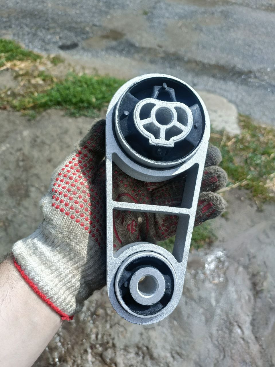 Реставрация дроссельной заслонки, замена хомута шруса, доливка масла в ...