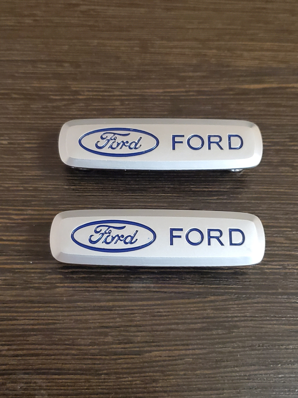 Шильдики на ковры ФФ-3 — Ford Focus III Hatchback, 1,6 л, 2014 года ...