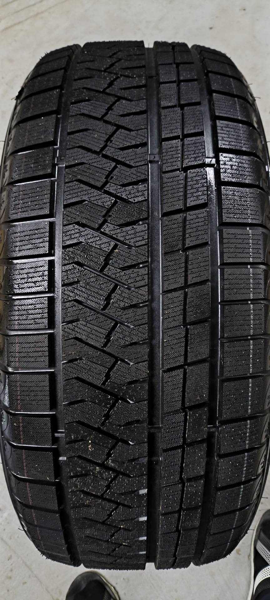 Зимние шины для ЛИ Triangle PL02 275/50 R20. — Li Auto Li L7, 1,5 л ...