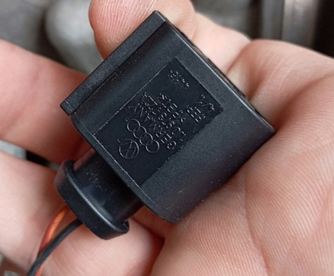 Уже установленные разъем — ГАЗ 3102