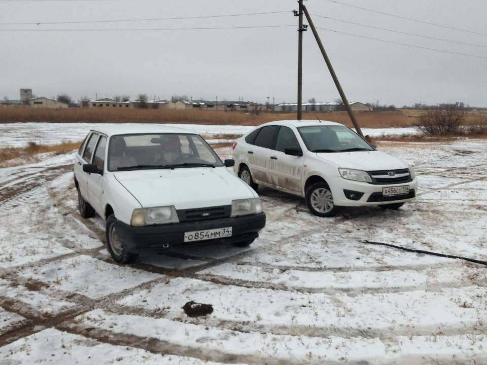 Есть недостатки, но ездить можно. — Lada Гранта лифтбек, 1,6 л, 2014 ...