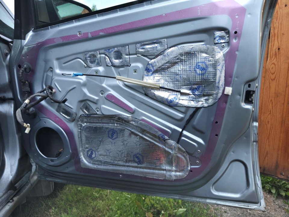 Зашумил двери, нашел свободные разъемы. — Opel Zafira B, 1,8 л, 2007 ...