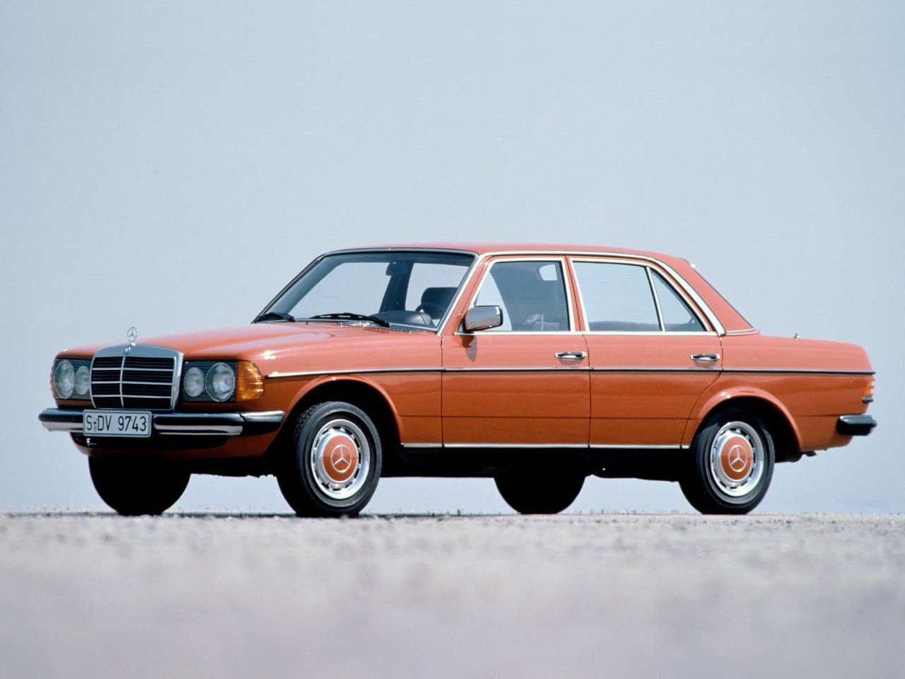 Электро функции мерседес w123 280е amg 1976