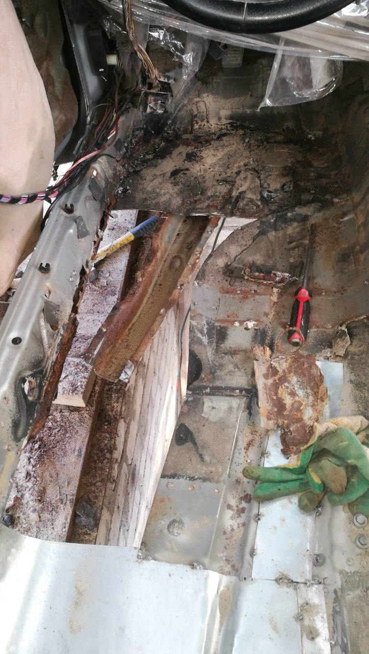 Ищу сварщика… — Ford Mondeo II, 1,8 л, 1998 года | просто так | DRIVE2